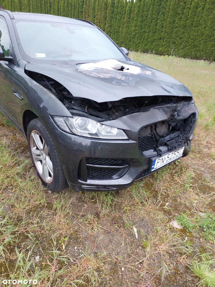 Jaguar F-Pace 20d AWD R-Sport - 5