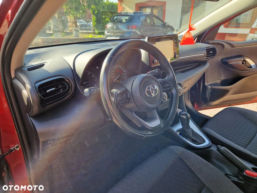 Toyota Yaris ver-1-5-vvt--i-comfort - 18