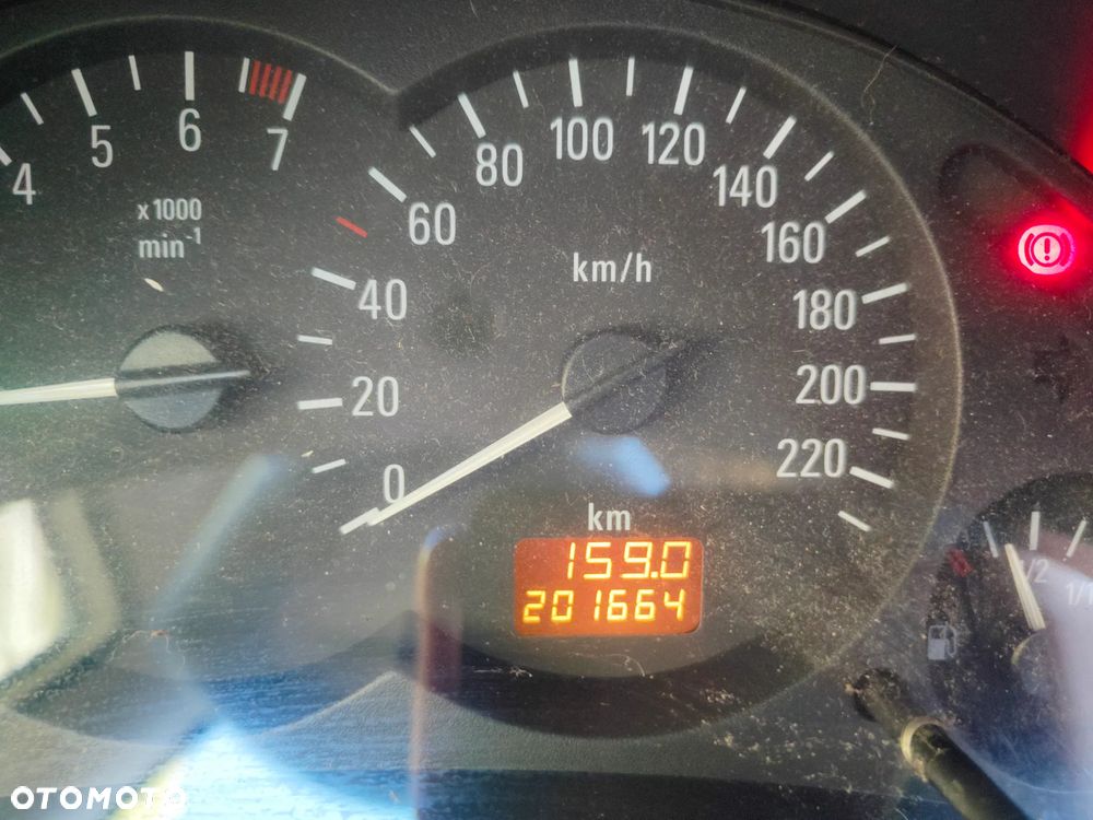 Opel Corsa - 2
