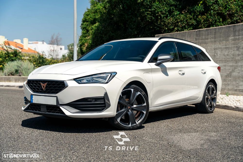 Cupra Leon ST 1.4 e-Hybrid MID DSG - 1