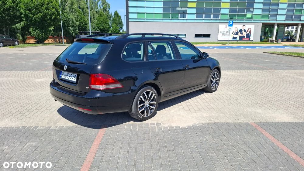 Volkswagen Golf 1.6 TDI Comfortline - 3