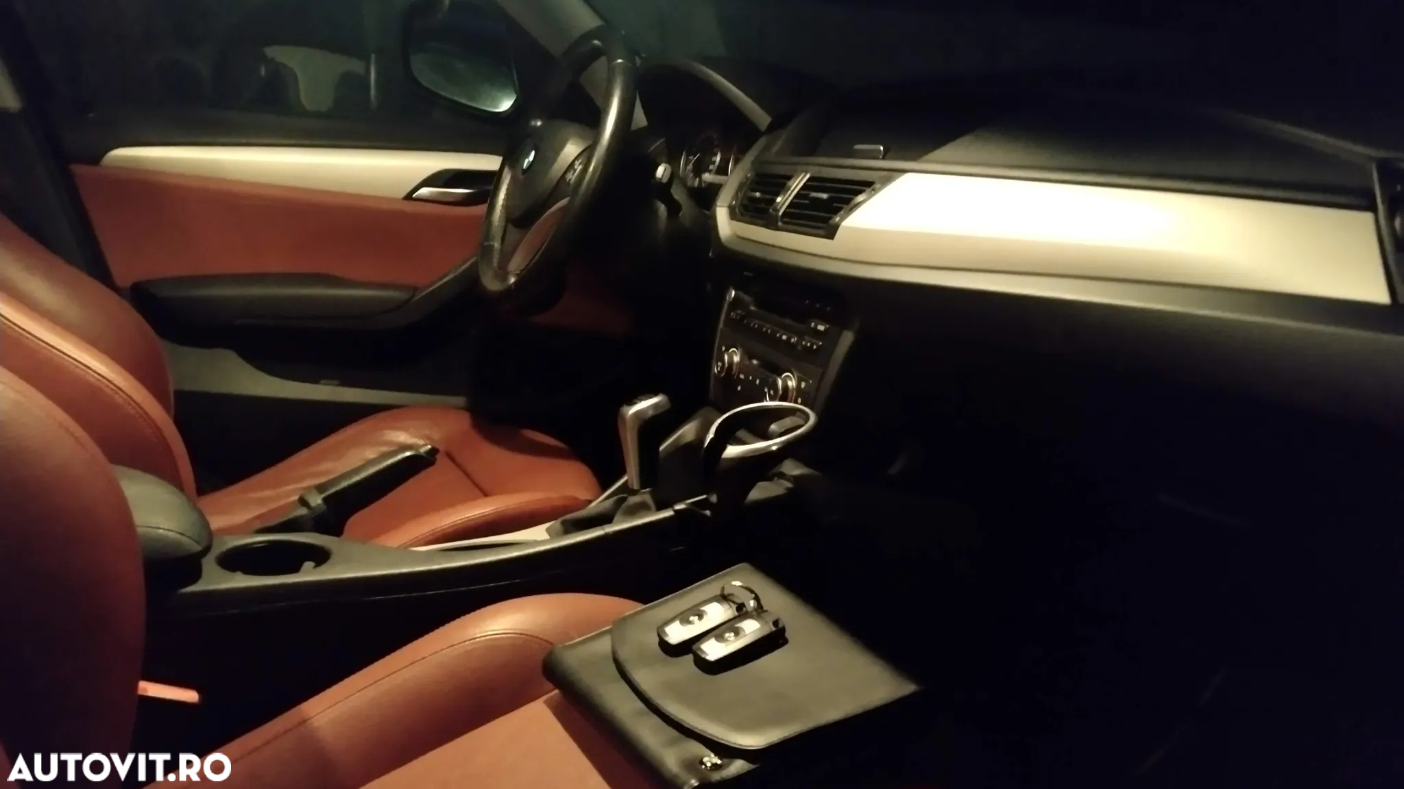 BMW X1 sDrive18d - 14