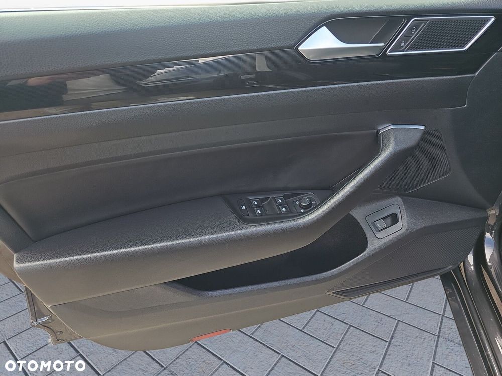 Volkswagen Arteon 2.0 TDI SCR Elegance DSG - 15