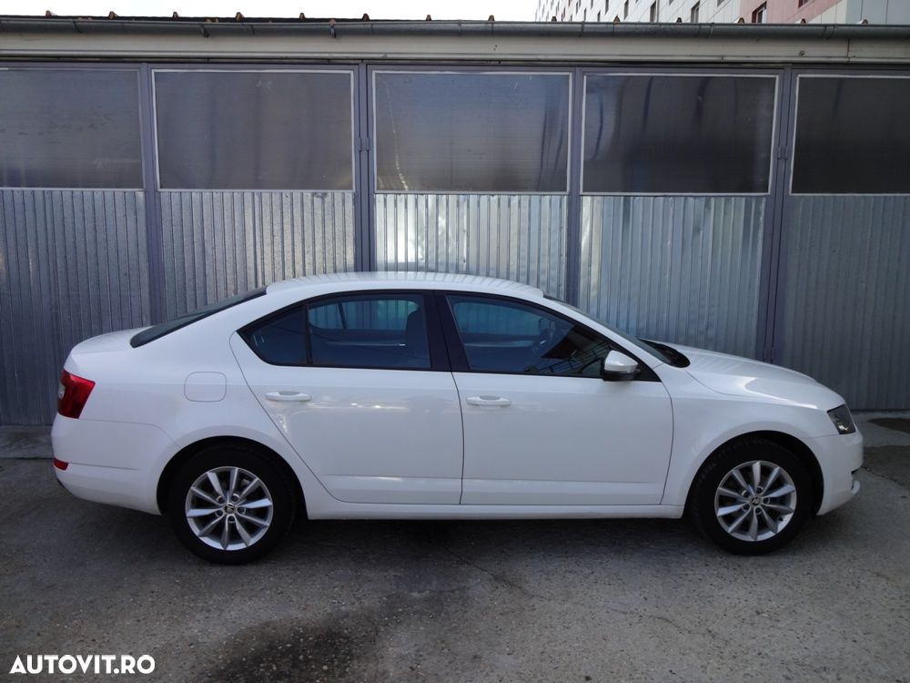 Skoda Octavia 1.2 TSI ACTIVE - 4