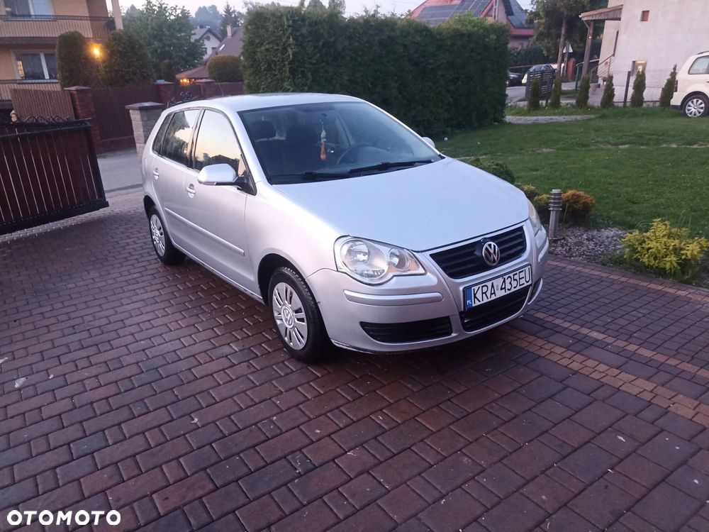 Volkswagen Polo - 1