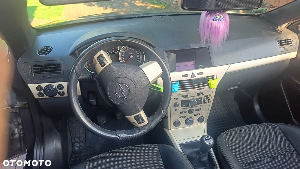 Opel Astra - 8