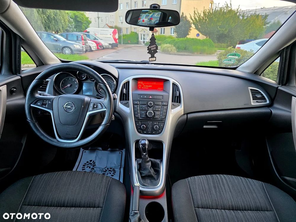 Opel Astra 1.4 Essentia - 9