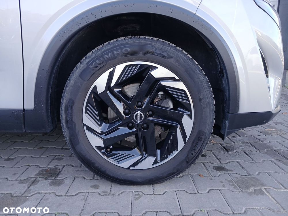 Nissan Qashqai 1.3 DIG-T mHEV N-Connecta Xtronic - 27