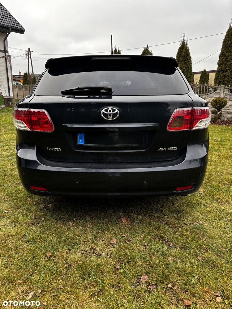 Toyota Avensis 2.0 D-4D - 3
