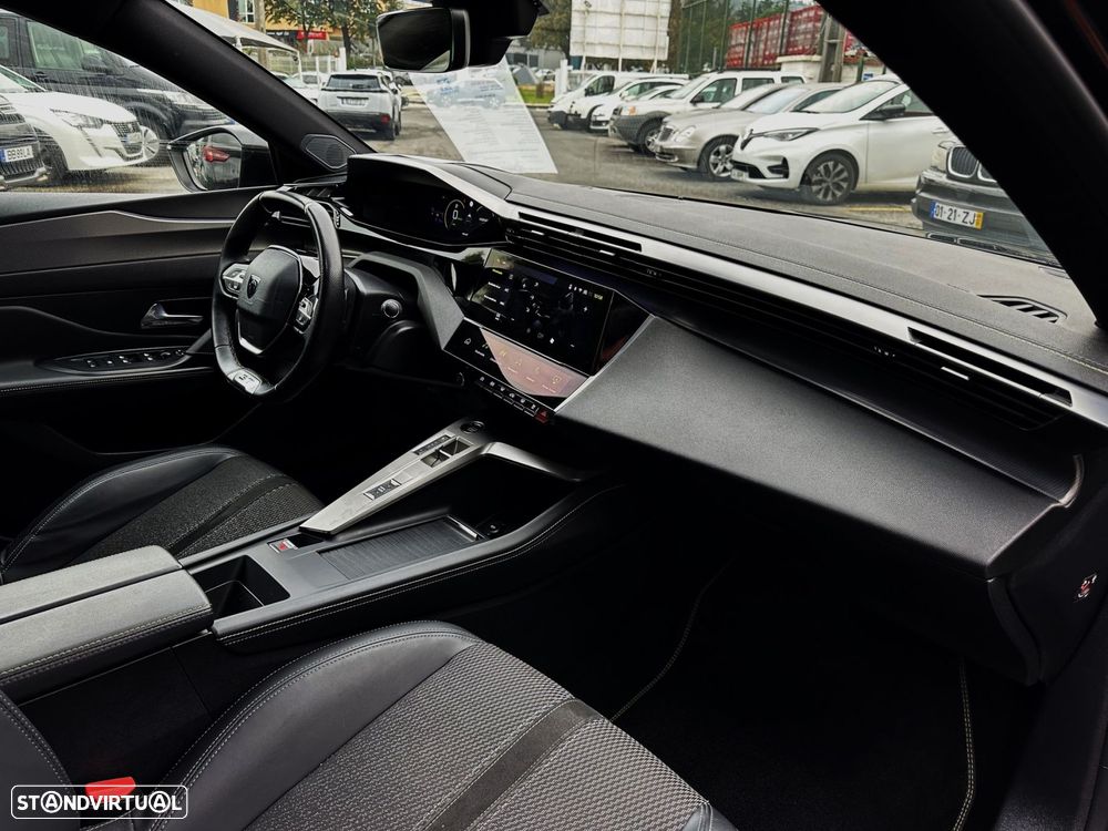 Peugeot 308 1.6 Hybrid GT Pack e-EAT8 - 9