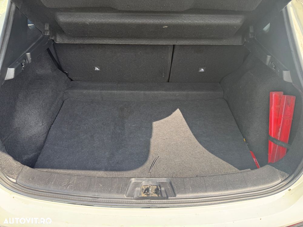 Nissan Qashqai - 24