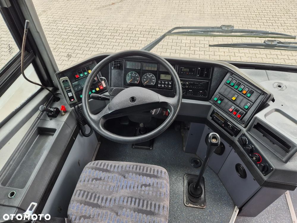 Irisbus AXER / SPROWADZONY / KLIMA / WEBASTO / 64 MIEJSCA - 35