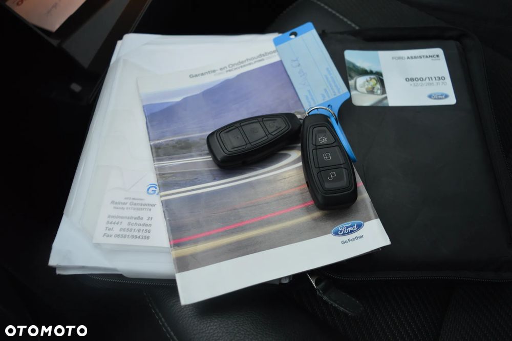 Ford Kuga 2.0 TDCi 4x4 Titanium - 29