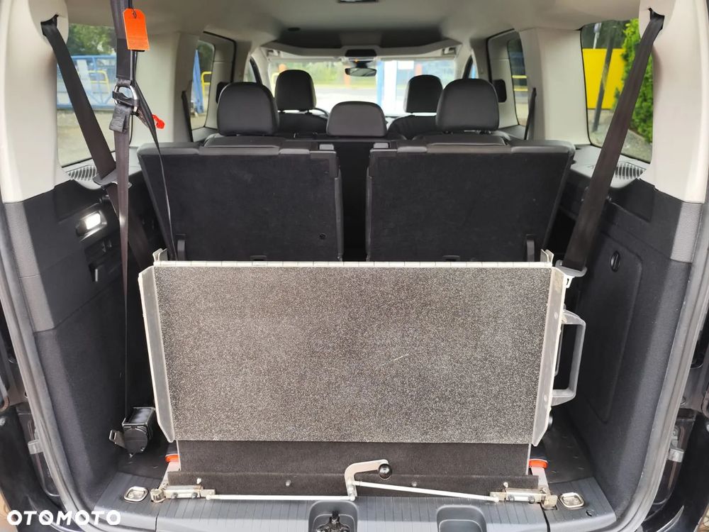 Volkswagen Caddy 2.0 TDI DSG - 29