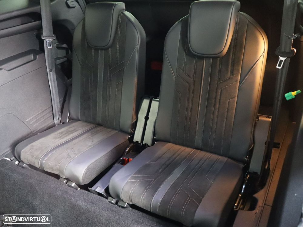Peugeot 5008 1.5 BlueHDi GT EAT8 - 11