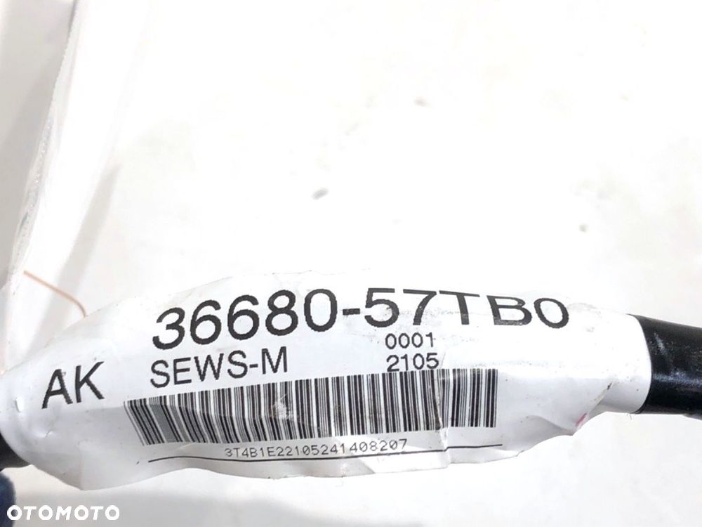 WIĄZKA KLAPY BAGAŻNIKA TYŁ - 129.00 PLN - SUZUKI SX4 S-CROSS (JY) 2013 - 2022 1.4 Hybrid (Mild - 3