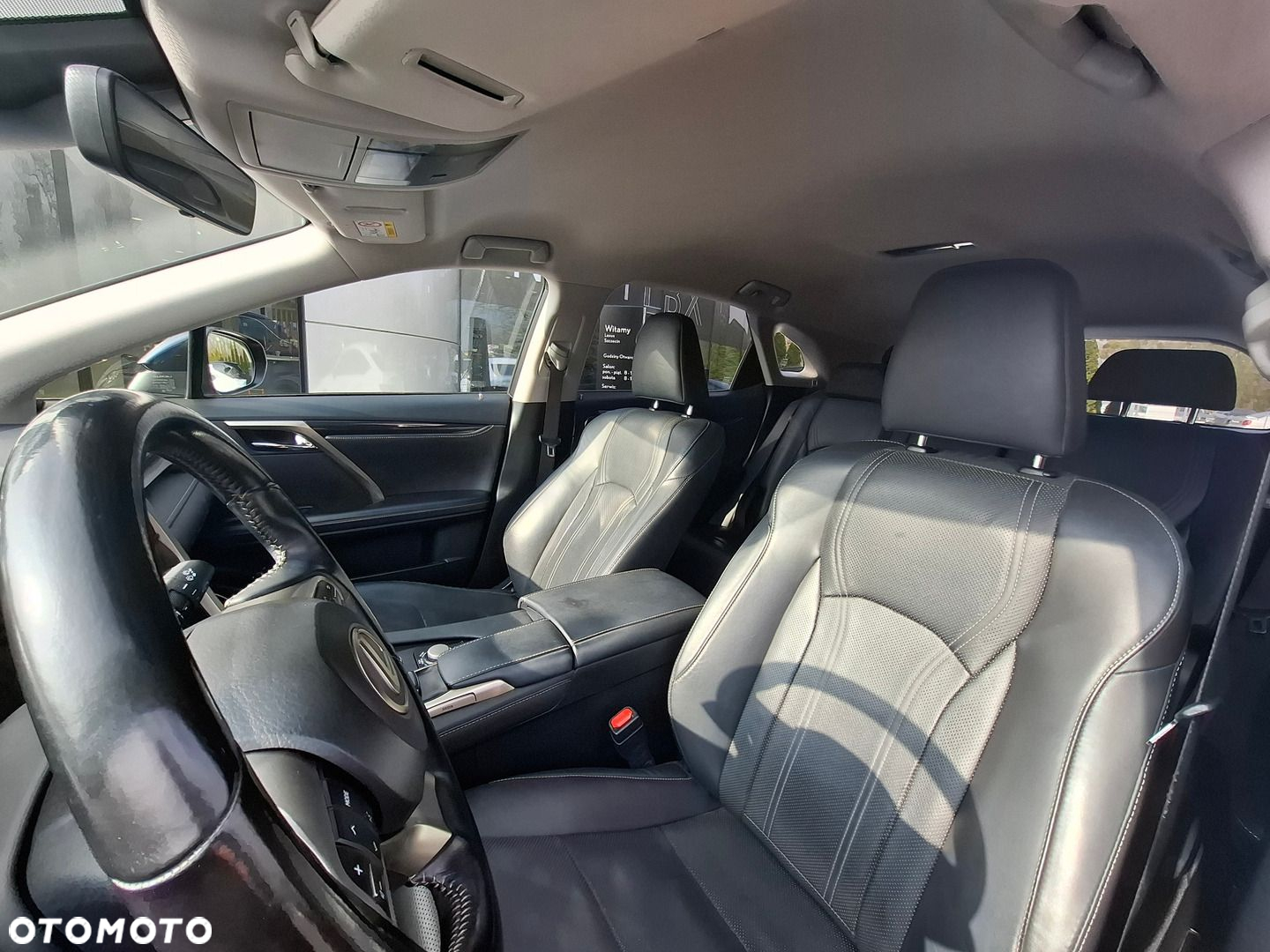 Lexus RX - 10