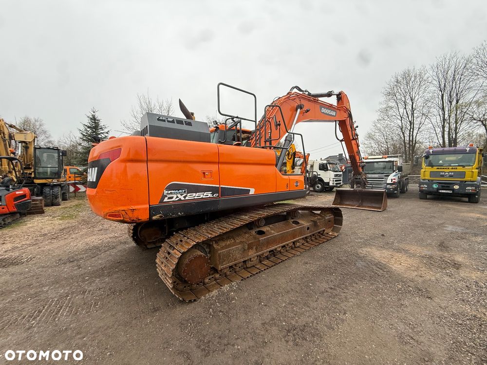 Doosan DX255LC - 2