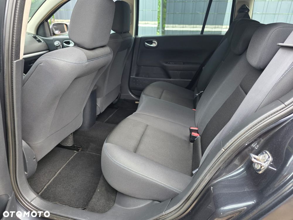 Renault Megane 1.6 16V Dynamique - 9