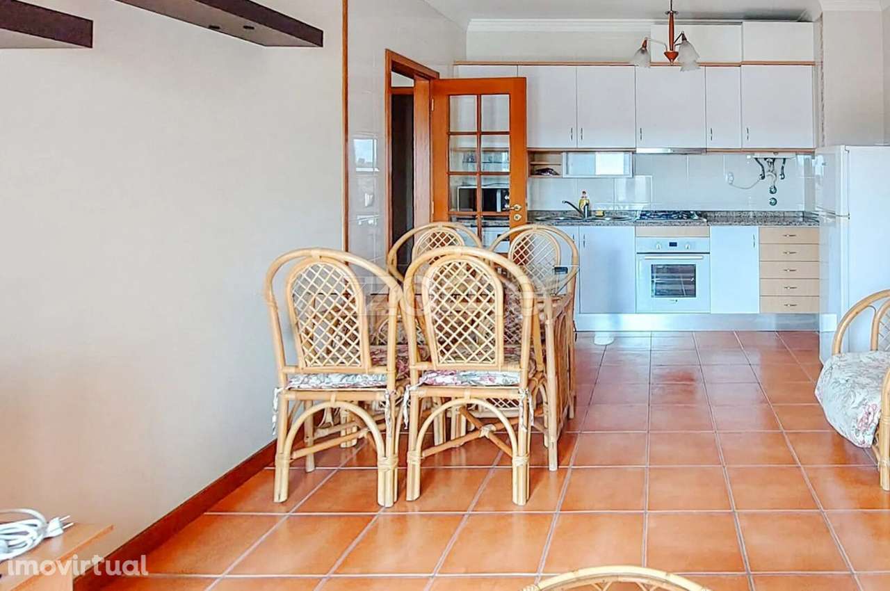 Apartamento T1  para arrendamento Glicínias, Aveiro - Grande imagem: 3/15