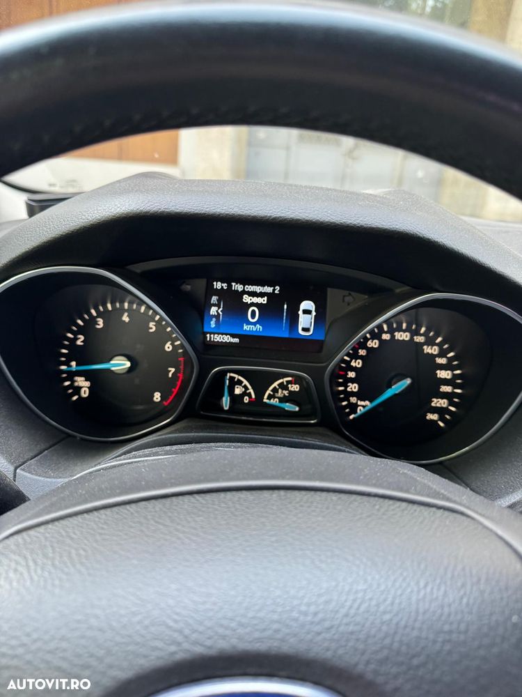 Ford Focus - 2