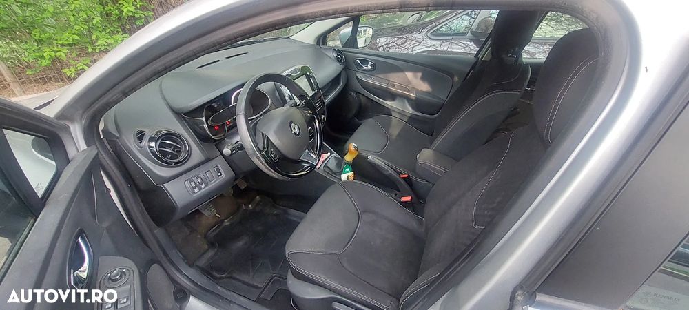 Renault Clio 1.5 dCi Authentique - 4