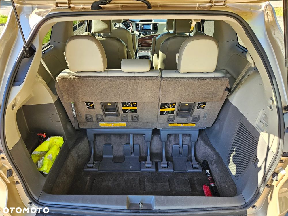 Toyota Sienna 3.5 V6 Limited AWD - 12