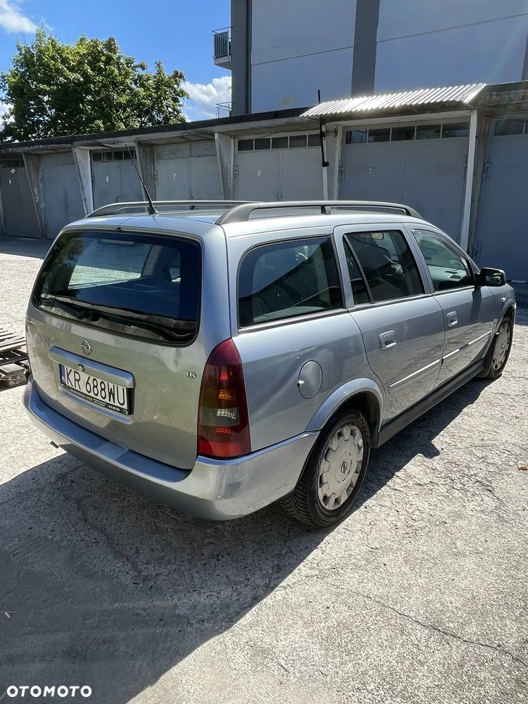 Opel Astra - 3
