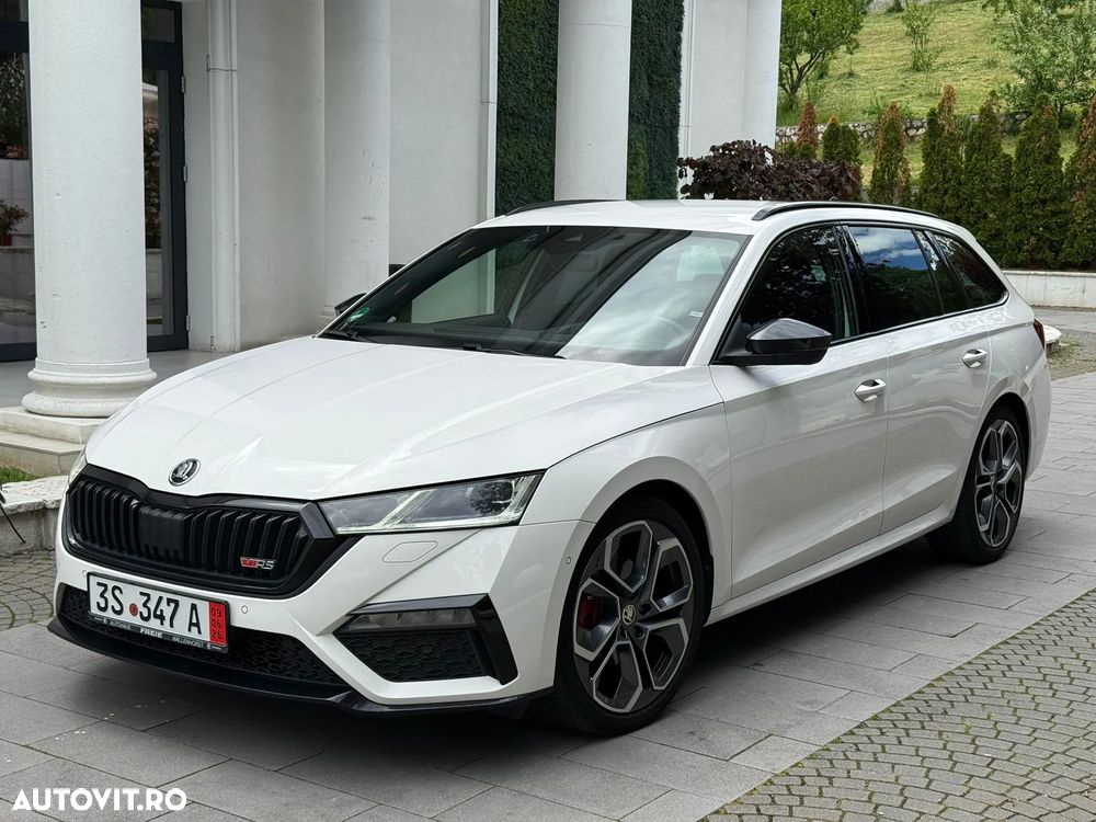 Skoda Octavia 2.0 TDI DSG RS Plus - 24