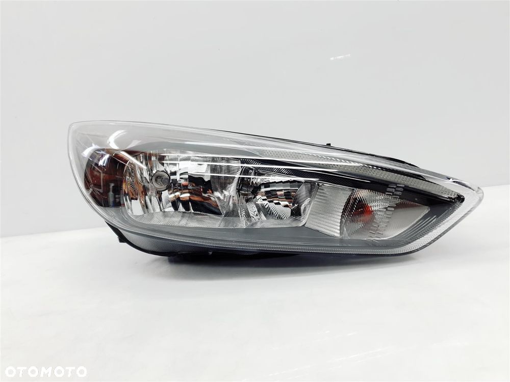FOCUS MK3 III LIFT 14-18r PRAWA LAMPA PRZÓD ZWYKŁA Z LED CIEMNA ORY EU !!! - 1