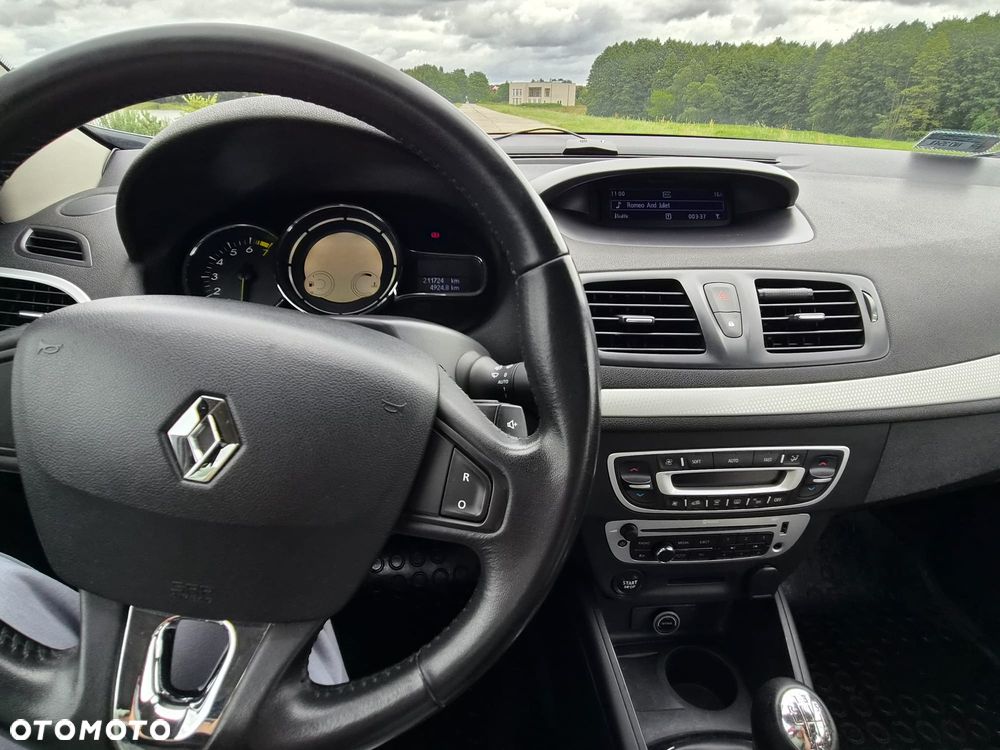 Renault Megane 1.6 16V Limited - 8