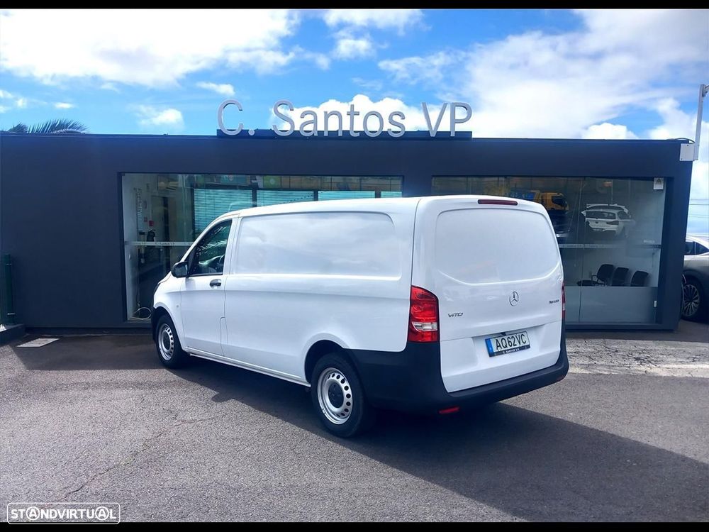 Mercedes-Benz Vito 116 CDI Furgão Standard - 19