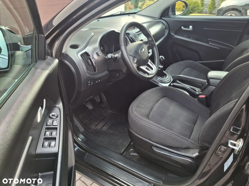 Kia Sportage 1.6 GDI 2WD Dream-Team Edition - 10