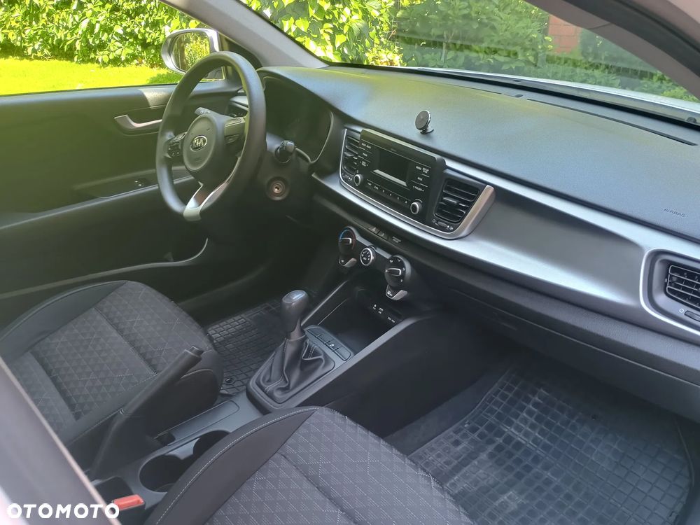 Kia Rio 1.4 M - 5