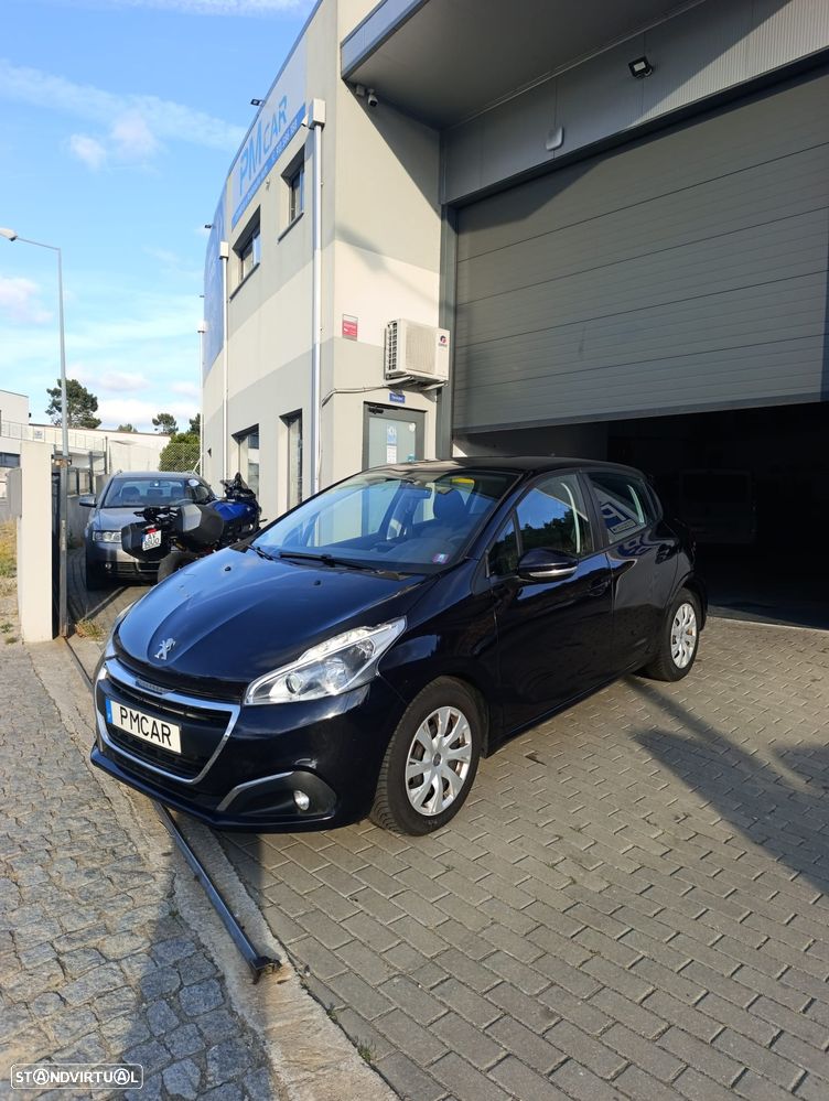 Peugeot 208 1.6 BlueHDi Style - 8