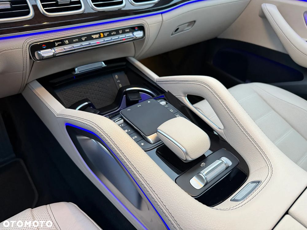 Mercedes-Benz GLE - 26