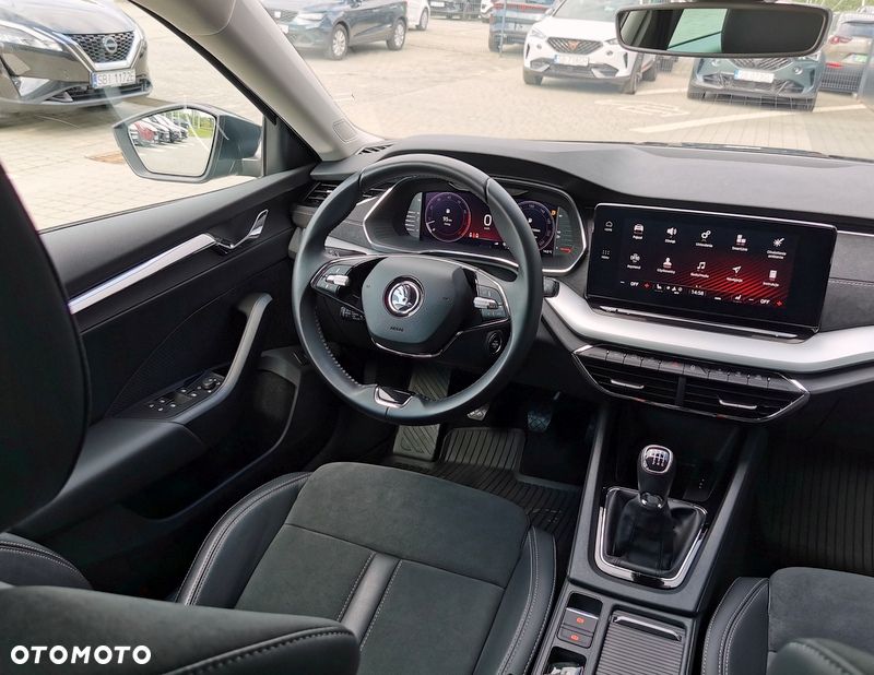 Skoda Octavia 1.5 TSI ACT Style - 9