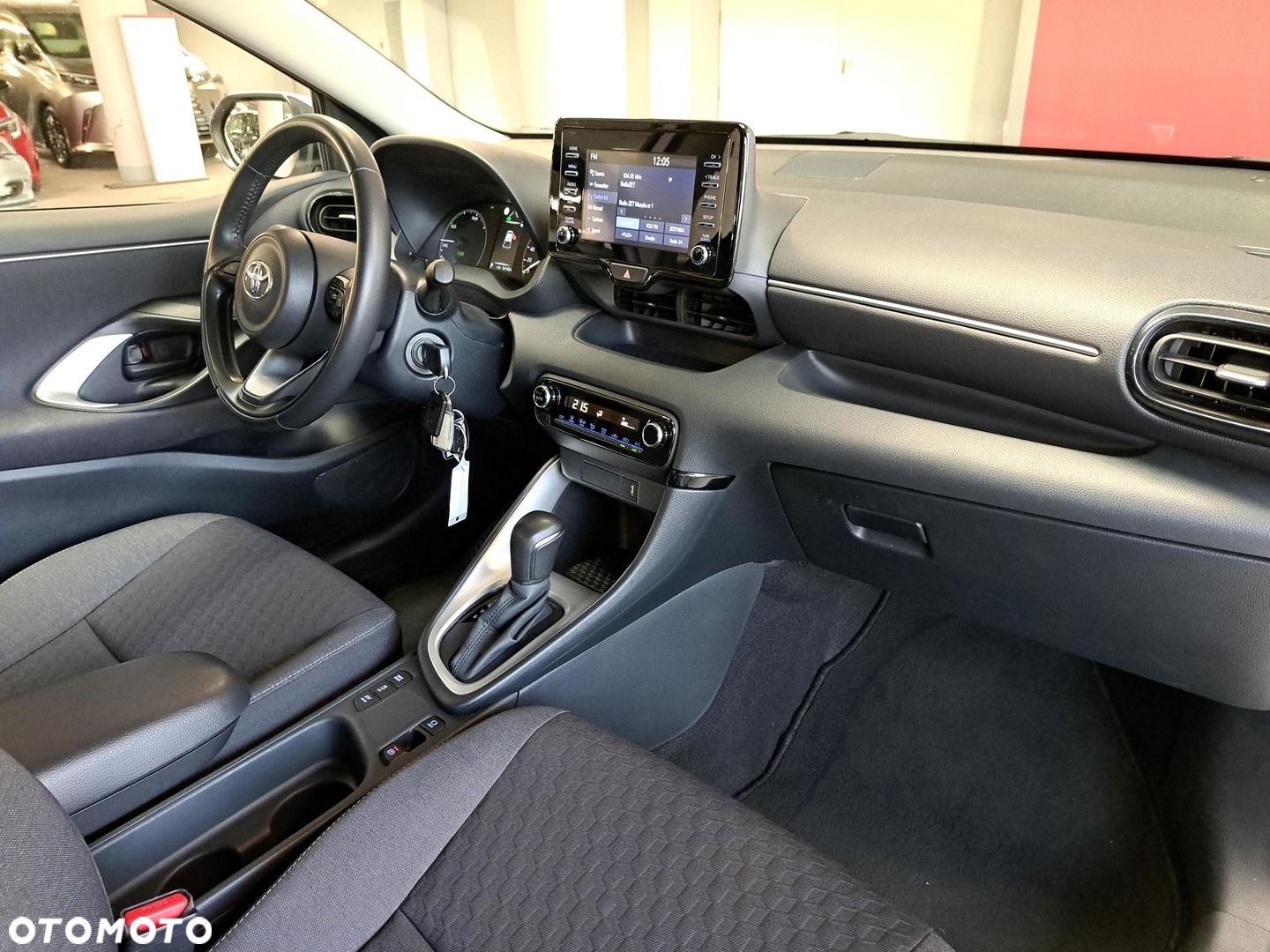 Toyota Yaris - 16