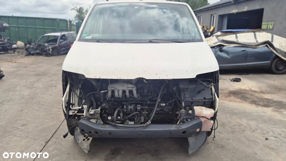 Volkswagen Transporter T5 2.5  96KW - 1