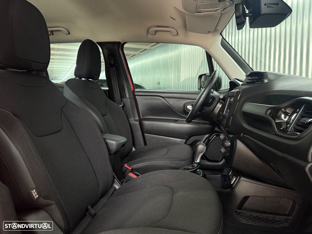Jeep Renegade 1.3 T Night Eagle DCT - 16