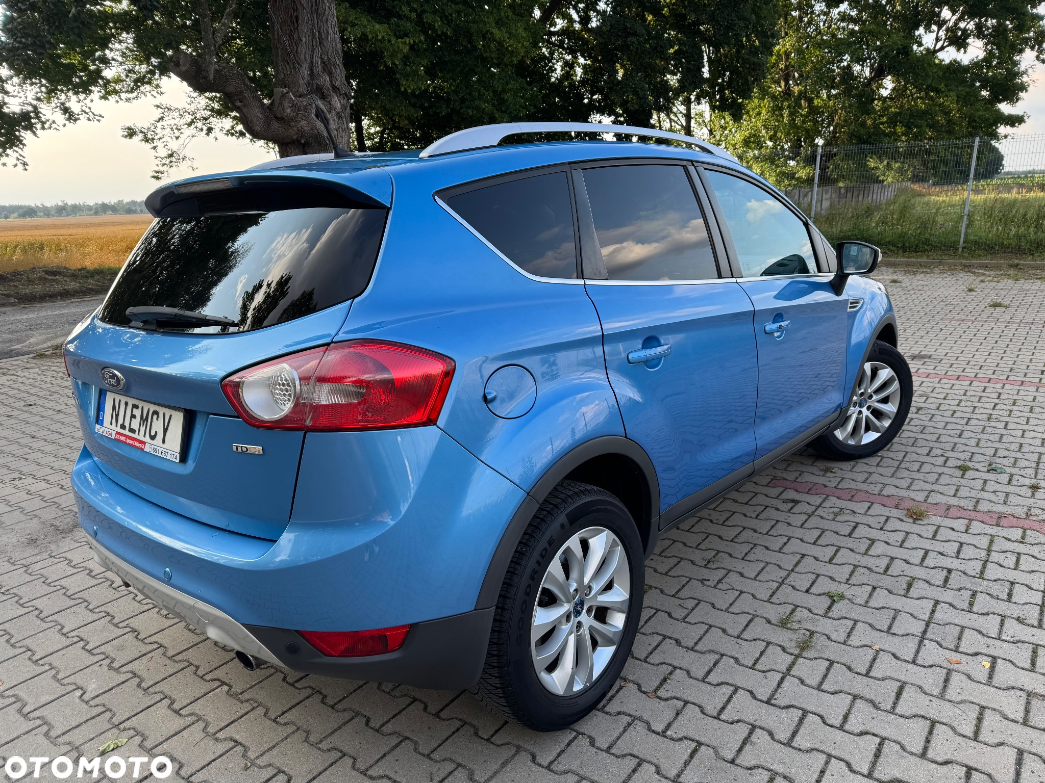 Ford Kuga - 3
