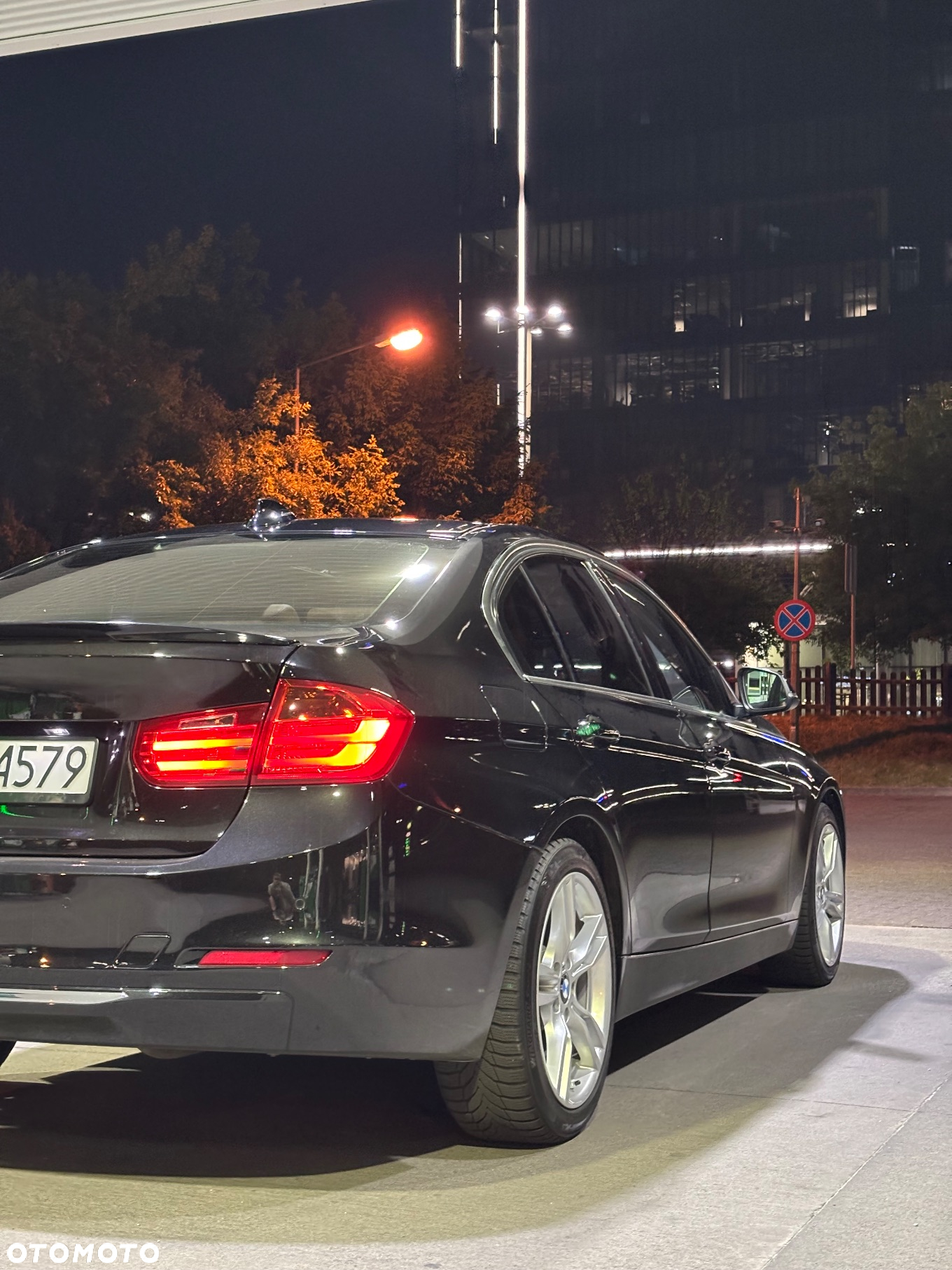BMW Seria 3 330d xDrive Luxury Line - 18