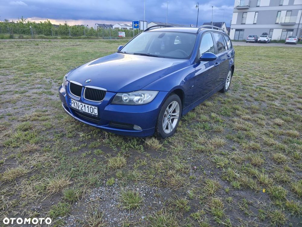 BMW Seria 3 318d DPF - 6