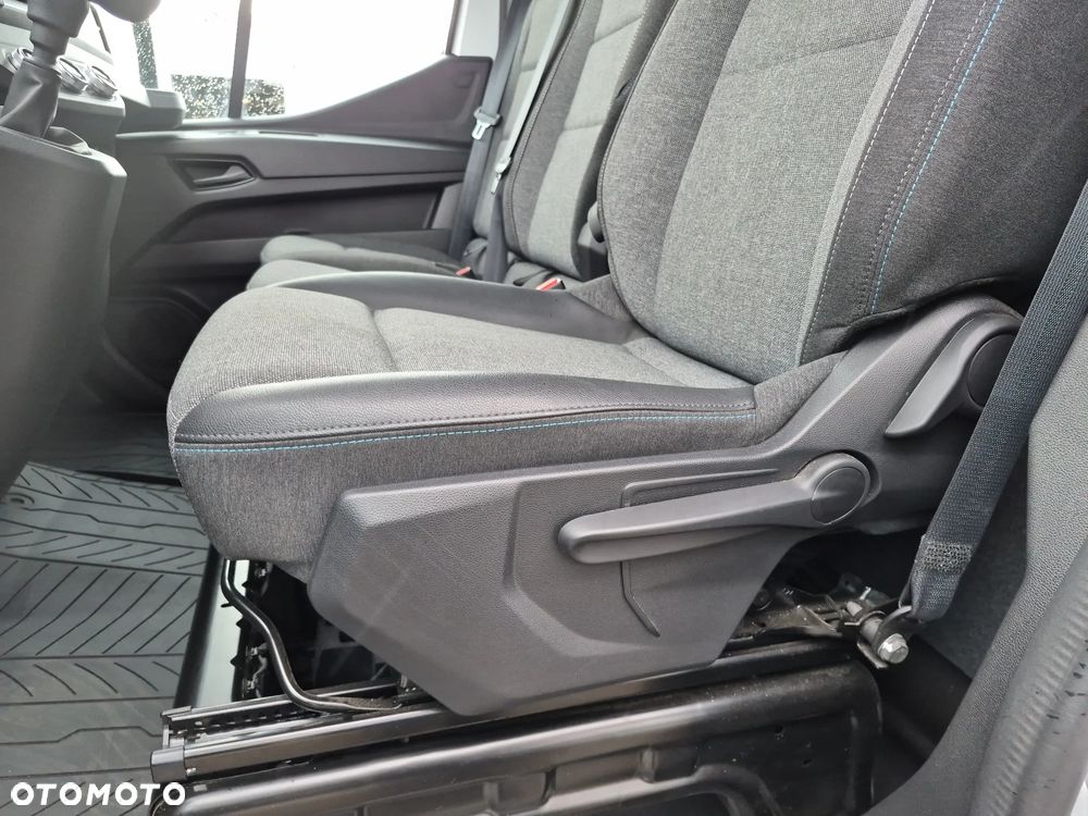 Renault MASTER Furgon FWD EXTRA 3,5T L3H2 2.0dCi 130 - 11