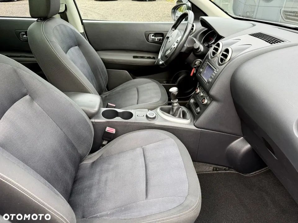 Nissan Qashqai 2.0 4 x 4 tekna - 30