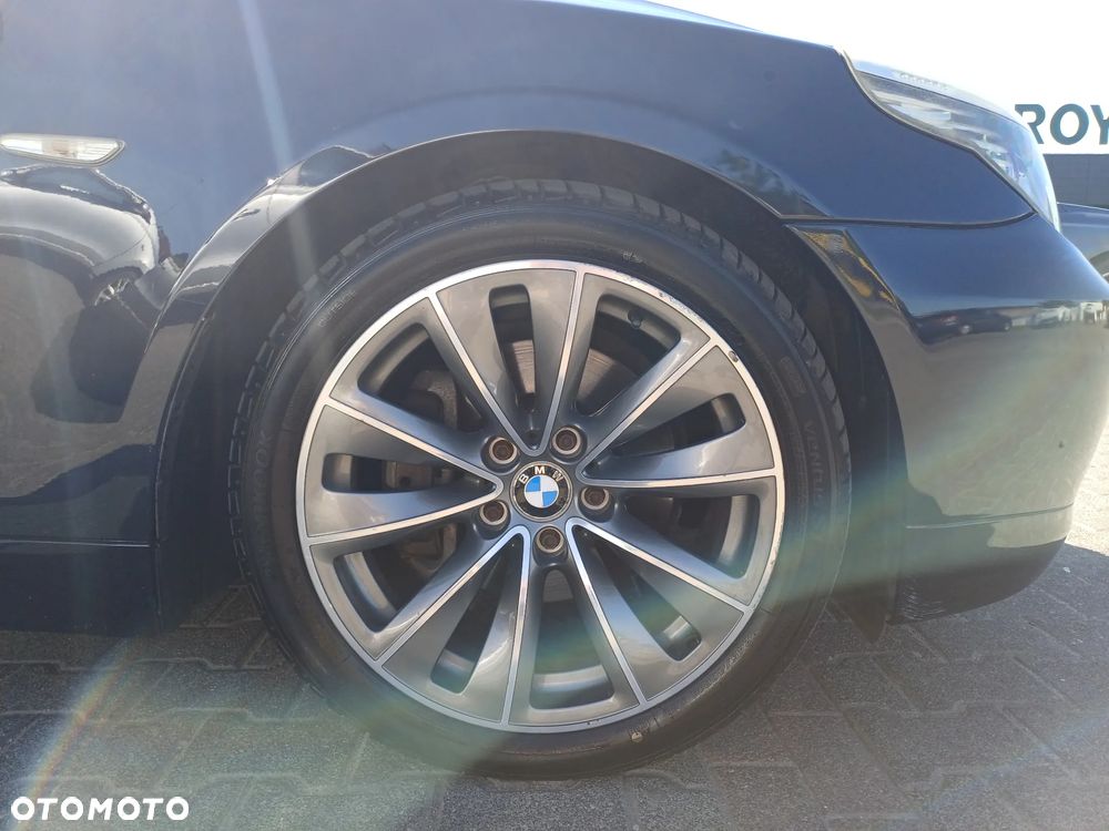 BMW Seria 5 530d - 22