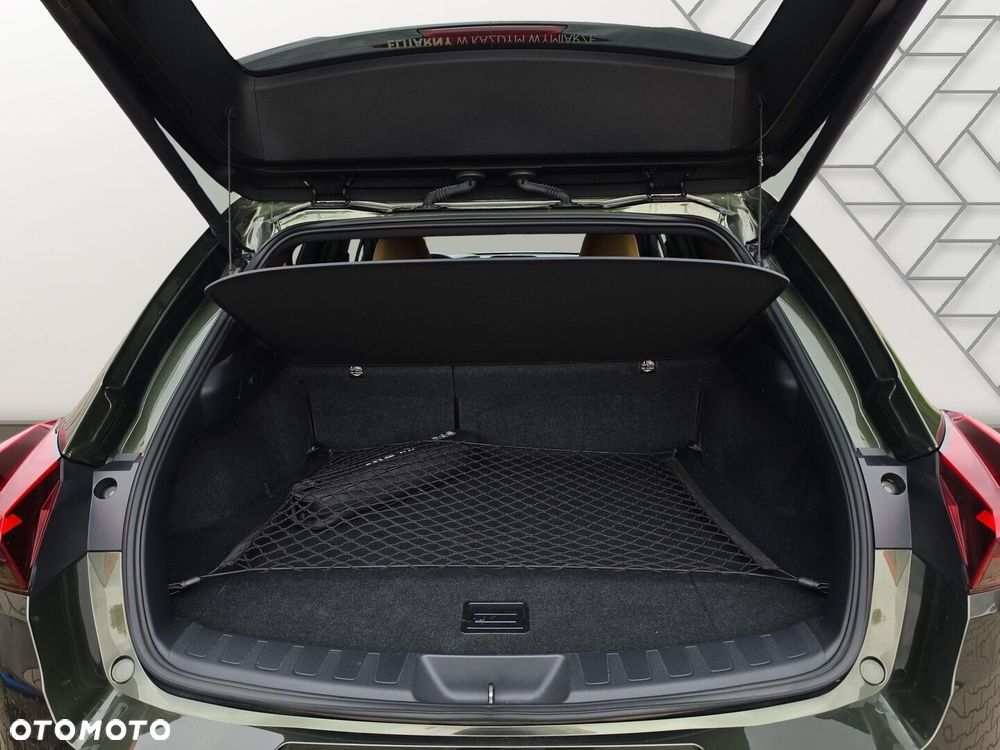 Lexus UX 250h GPF Business 2WD - 26