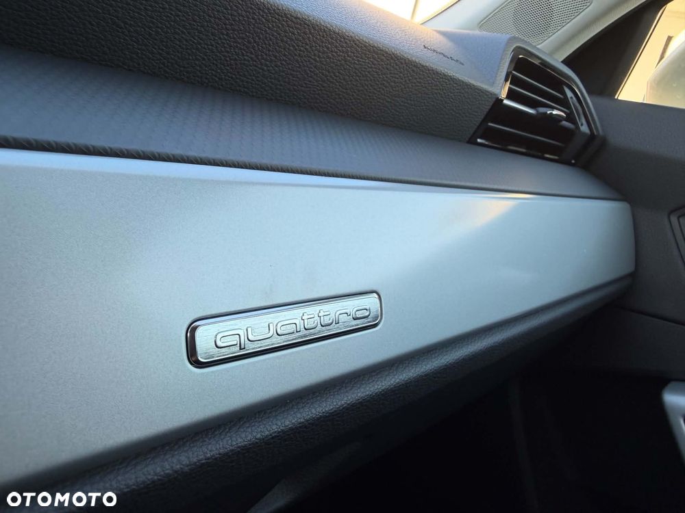 Audi Q3 35 TDI Quattro S Line - 13