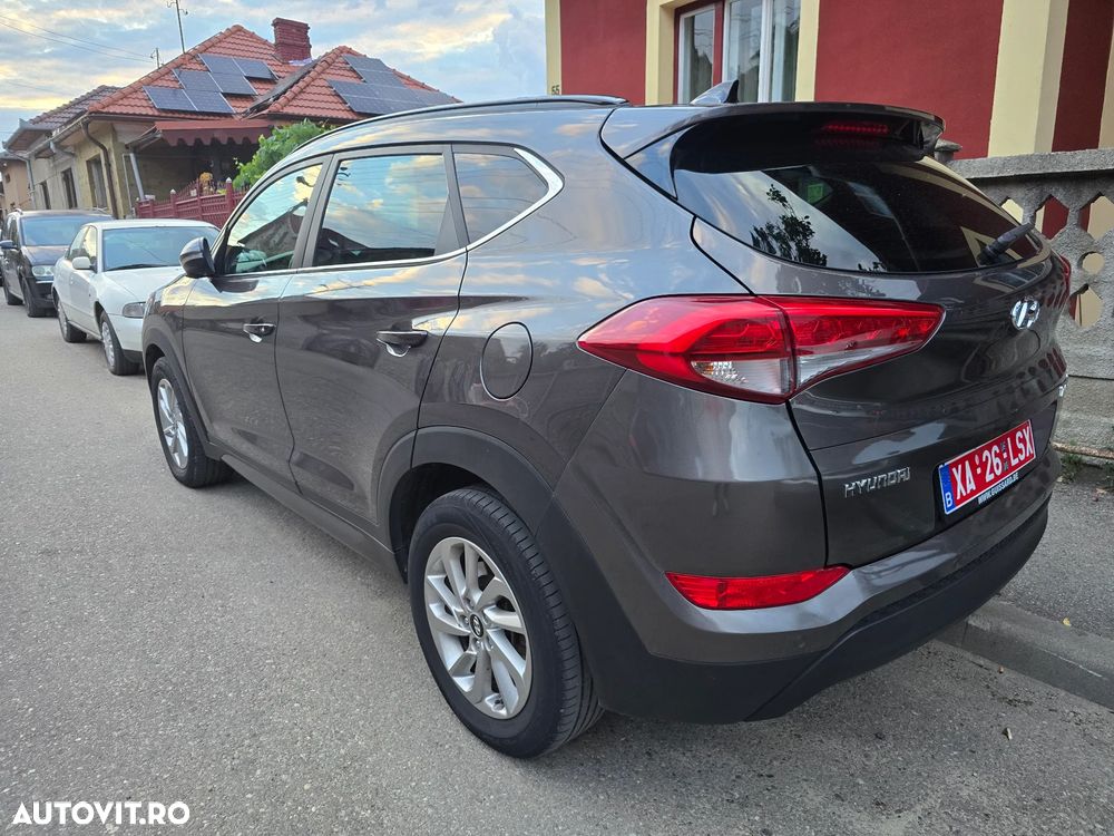 Hyundai Tucson - 4