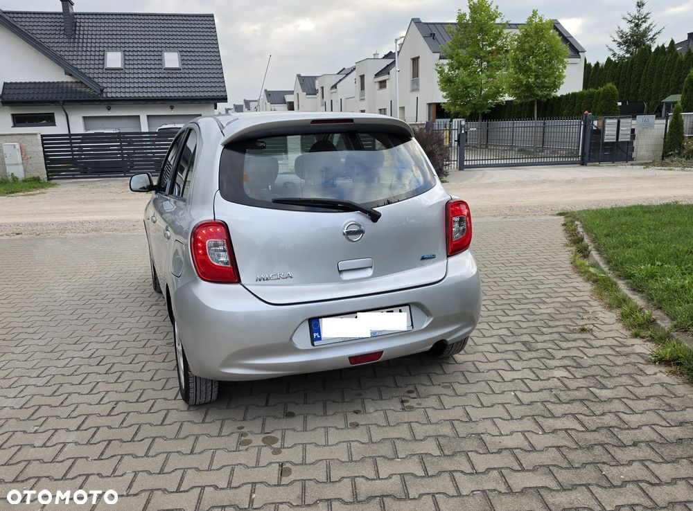 Nissan Micra 1.2 Bild der Frau - 14